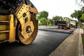 Best Driveway Crack Filling  in Sebring, FL